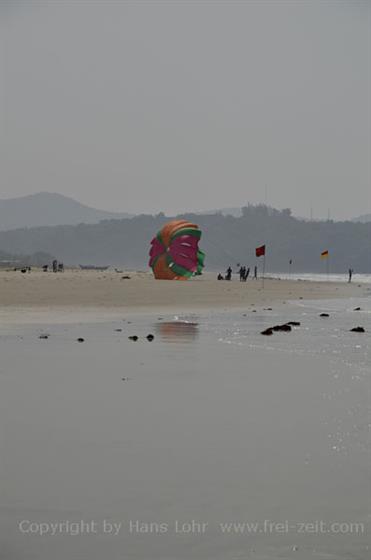 01 Mobor-Beach_and_Cavelossim-Beach,_Goa_DSC6761_b_H600
